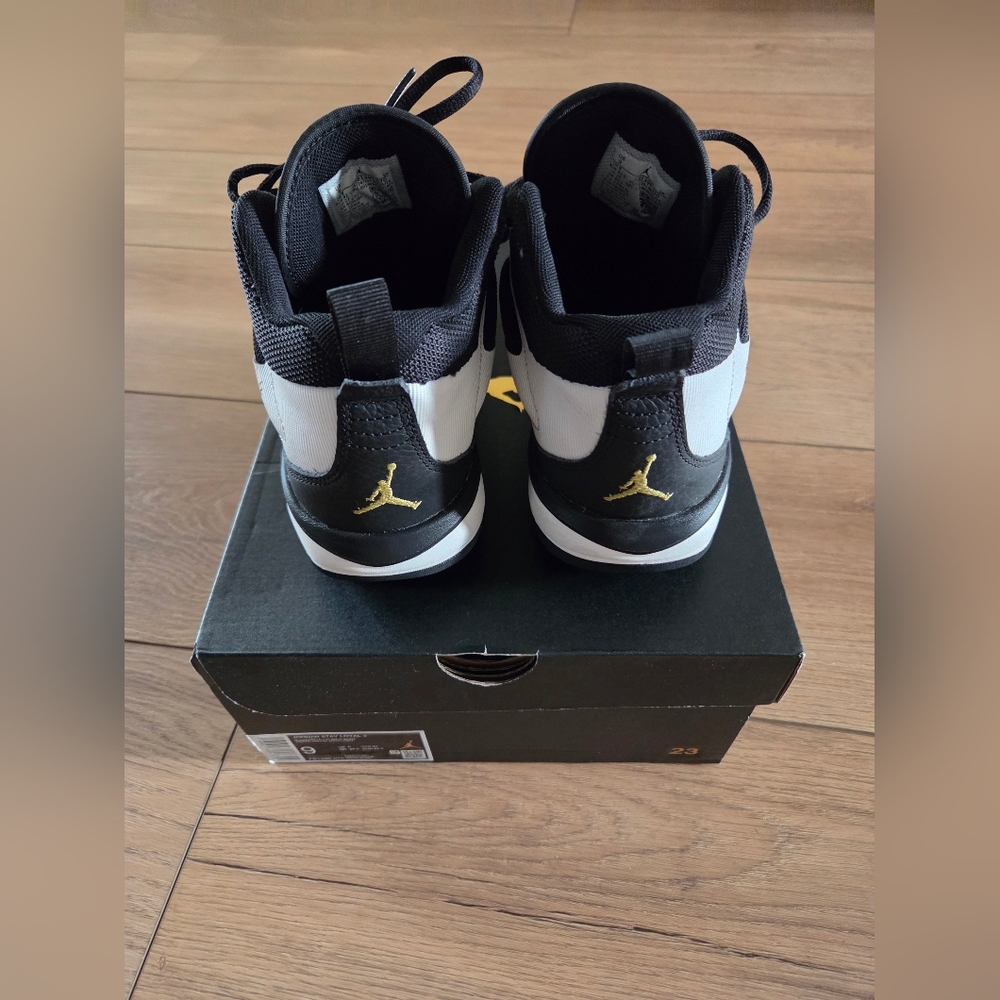 Jordan Stay Loyal 3 Black Metalic Gold White Athletic Men's Basketball Shoes - Picture 4 of 11